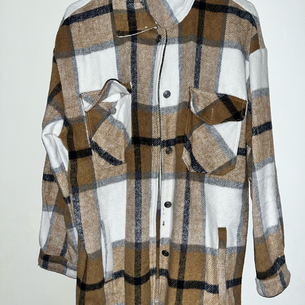 Over sized shacket size M